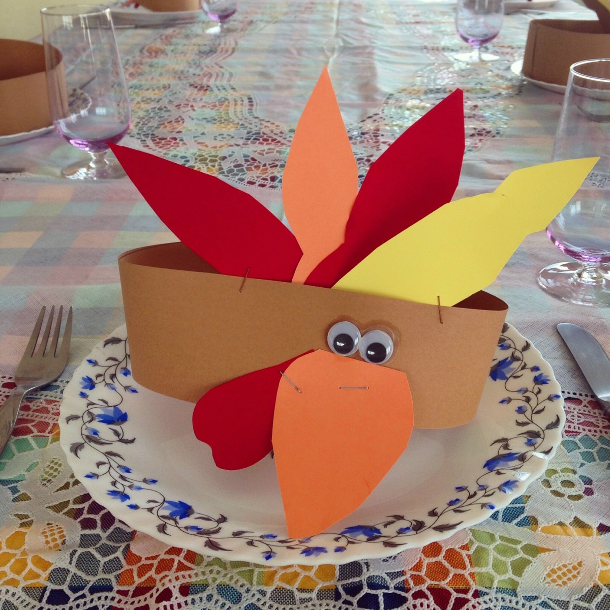 How to Host a Terrific Thanksgiving Abroad