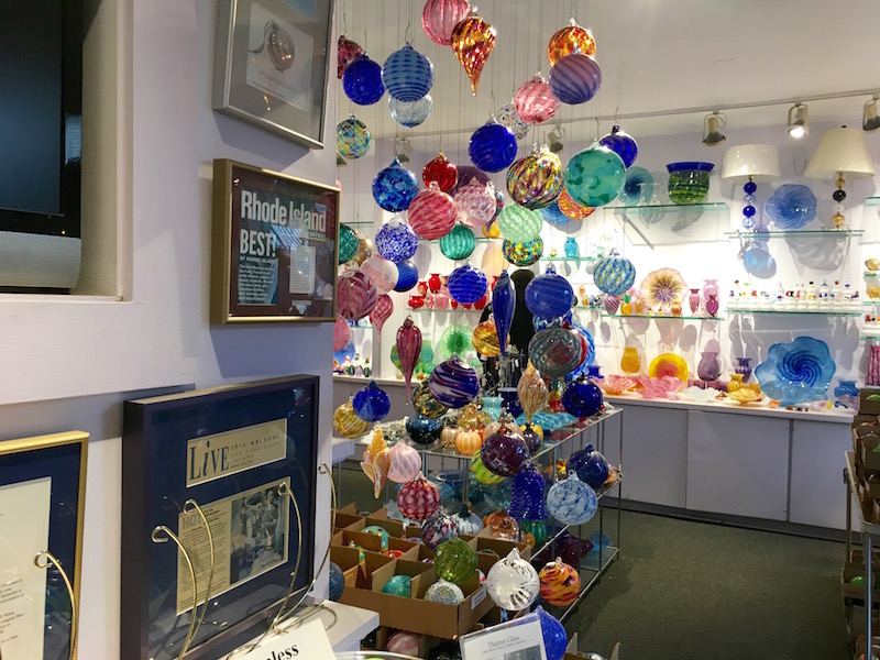 At the Thames Glass Glassblowing Studio and Gallery, you will find dedicated artists and glassmakers at work, sculpting and blowing some of New England's finest hand blown glass products. Stop in to try your hand at glass blowing today!