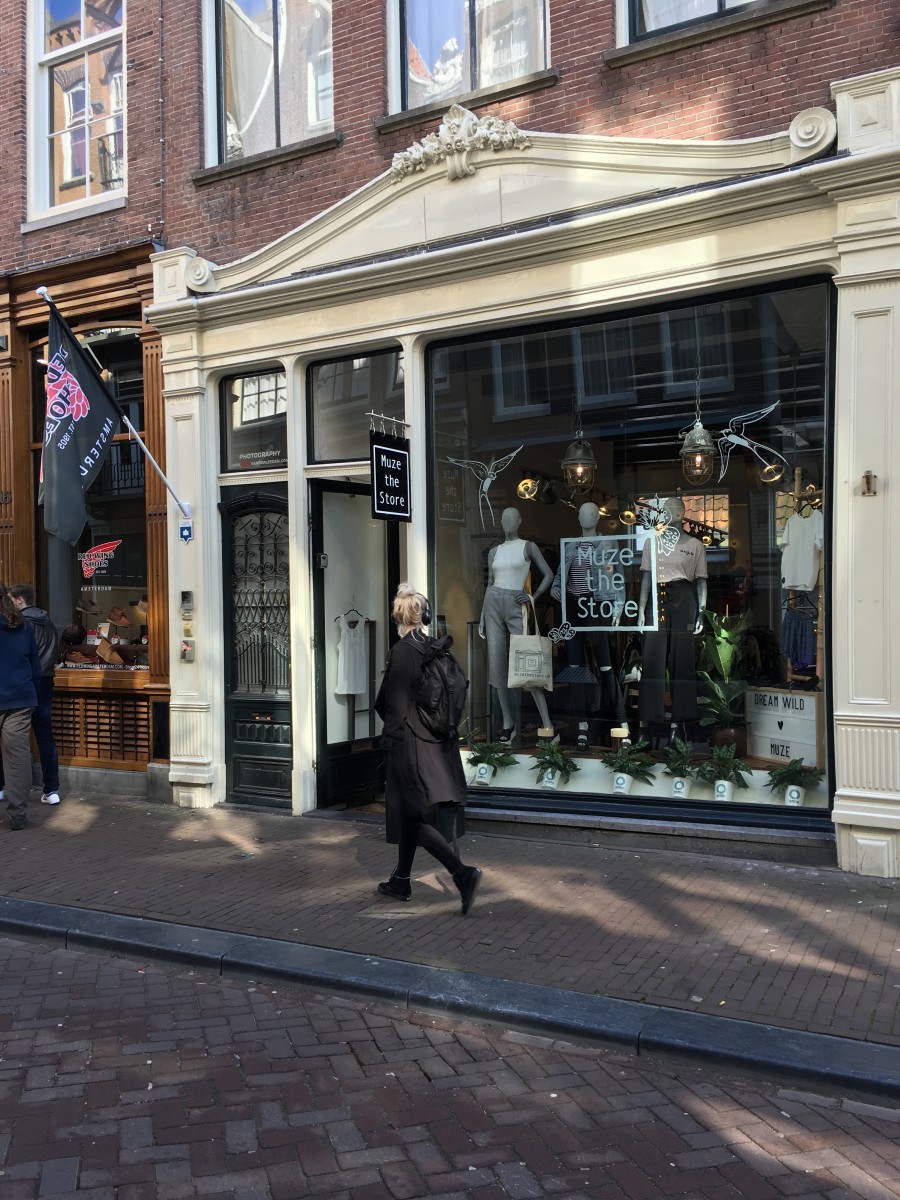 Shopping on the Nine Streets in Amsterdam- a Local Guide