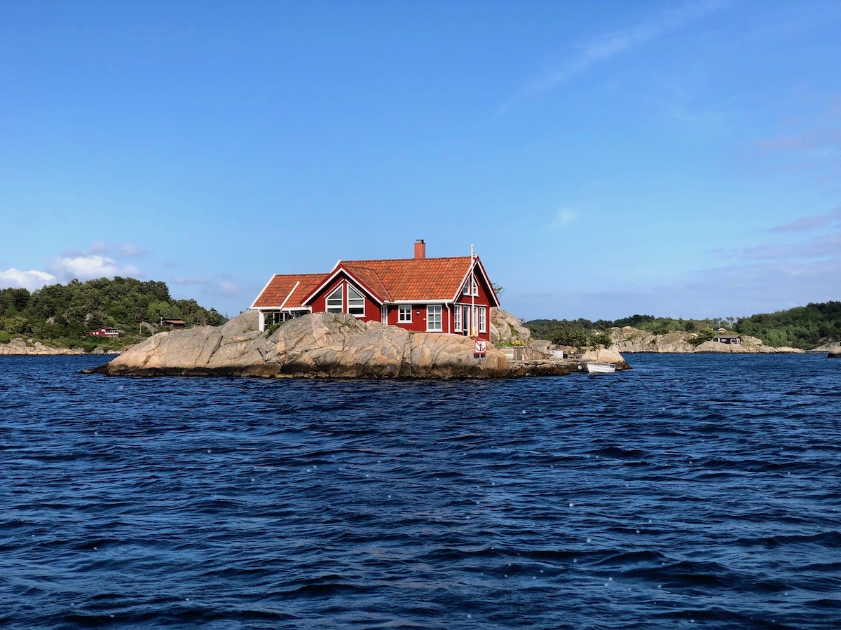 Skjernøy just a quick boat trip off the coast of Mandal, Norway | Jadescapades
