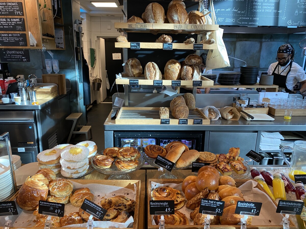 Apent Bakery in Oslo, selection of patries and bread behind the counter