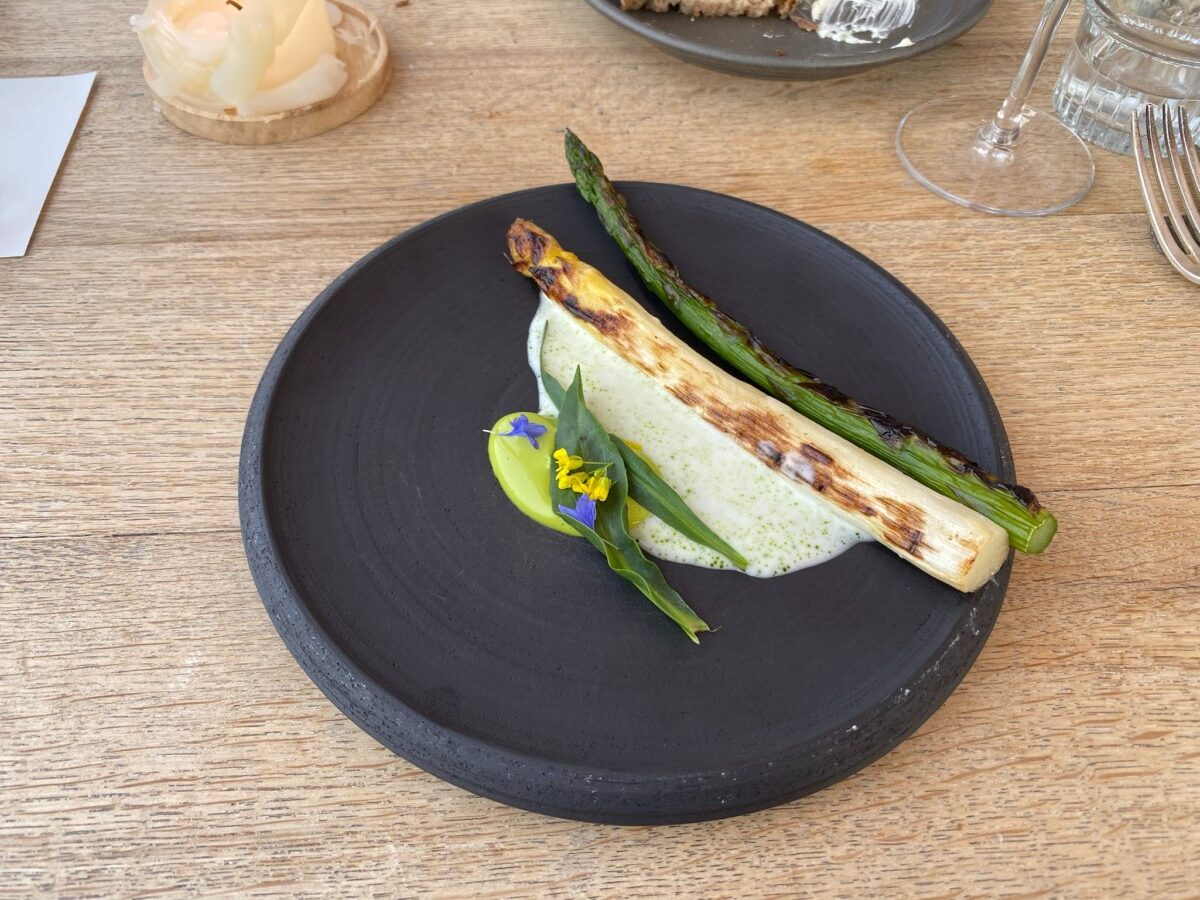 Asparagus course for dinner on Vuurtoreneiland