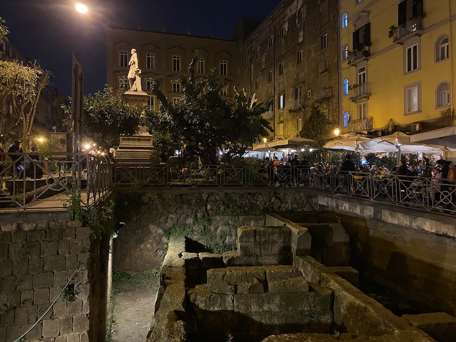 Piazza Belini by night