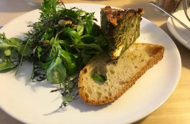 Vinnies is a cozy little spot perfect for a healthy brunch in Amsterdam #brunchinamsterdam #amsterdam #amsterdameats